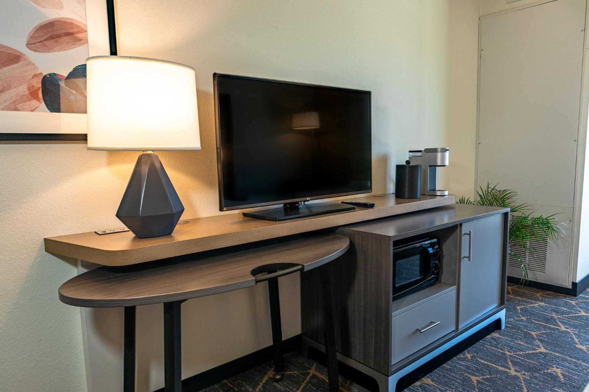 Standard Room,1608293279:JPEG